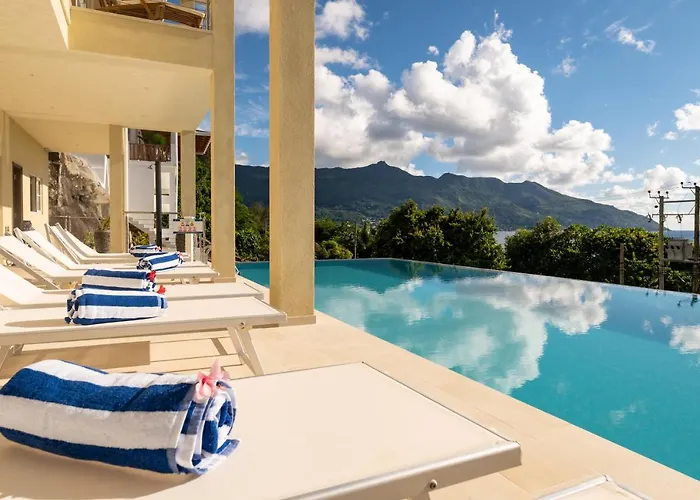 Panoramic Seaview Hotel 3*