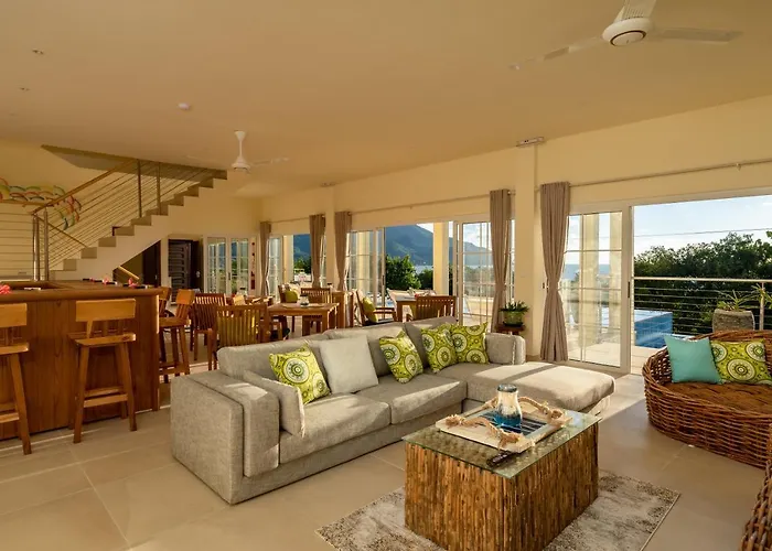 Panoramic Seaview Hotel Glacis (Mahe)